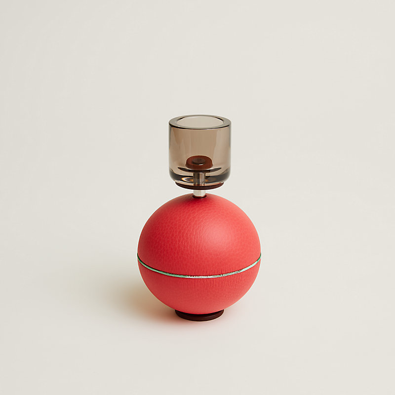 Spherical music box with a crystal key | Hermès Mainland China